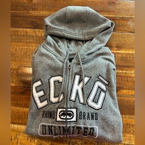 Selling a medium Echō jacket, oversized and really comfy !